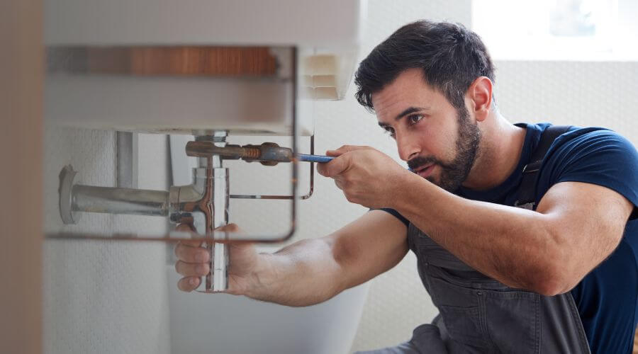 Expert burst pipe repair services in Heber Springs, AR